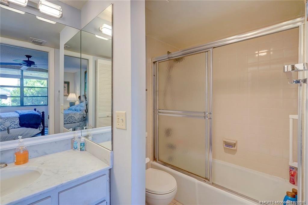 310 Golfview Circle, Unit 310 Jensen Beach, FL 34957 - Photo 8 of 24