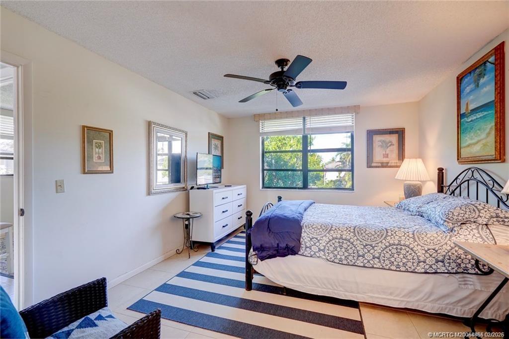 310 Golfview Circle, Unit 310 Jensen Beach, FL 34957 - Photo 10 of 24