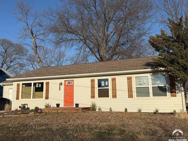 $323,900 | 2214 Ousdahl Road, Lawrence, KS 66046