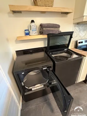 $323,900 | 2214 Ousdahl Road, Lawrence, KS 66046