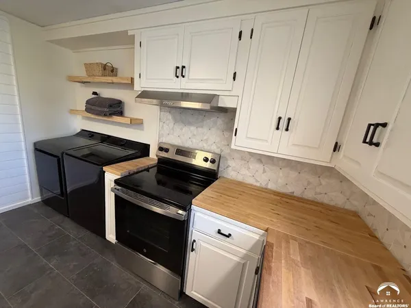 $309,500 | 2214 Ousdahl Road, Lawrence, KS 66046