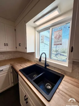 $309,500 | 2214 Ousdahl Road, Lawrence, KS 66046