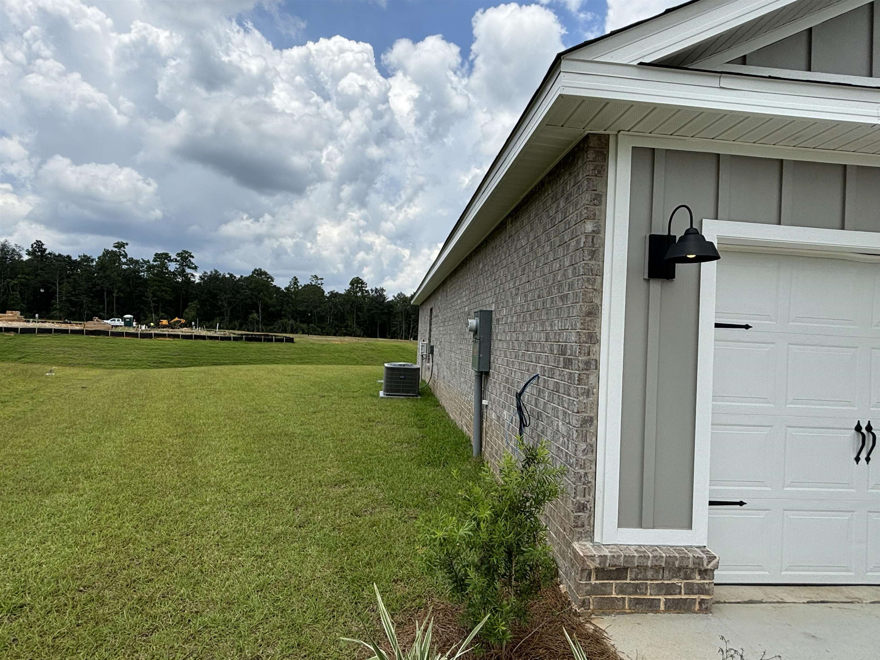 32256 Lexington Drive Daphne, AL 36527 - Photo 9 of 23 Brick Left Side of Home