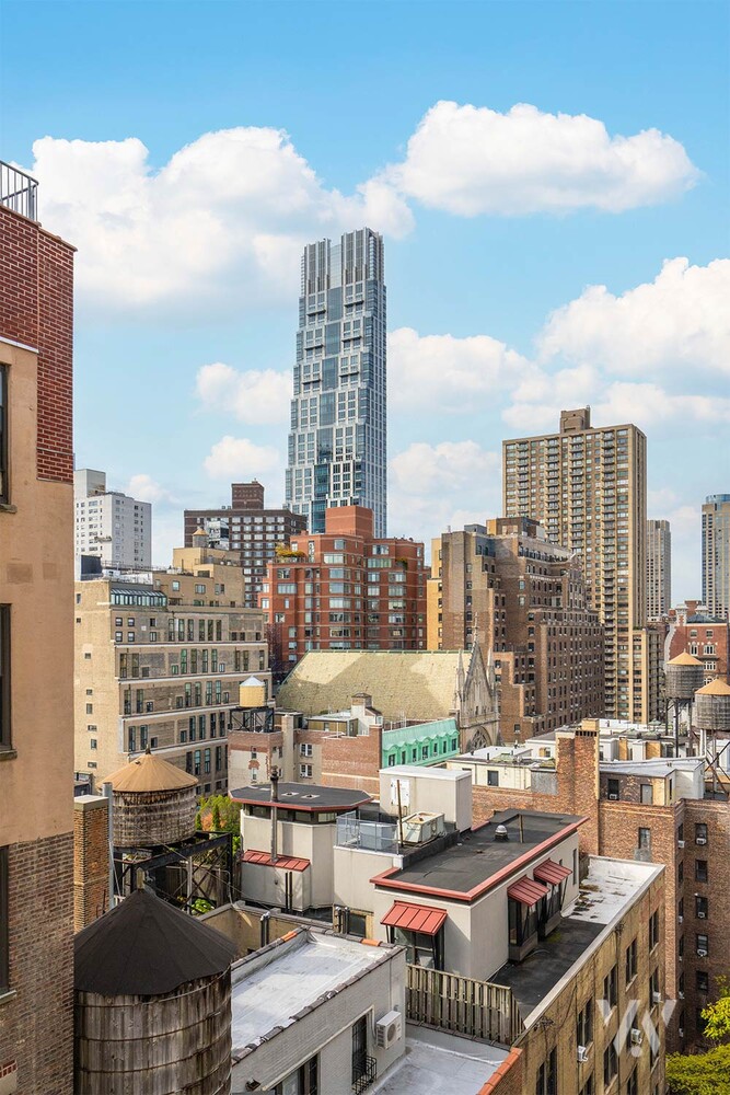 112 West 72nd Street, Unit 12E Manhattan, NY 10023 - Photo 10 of 11 a picture of city view