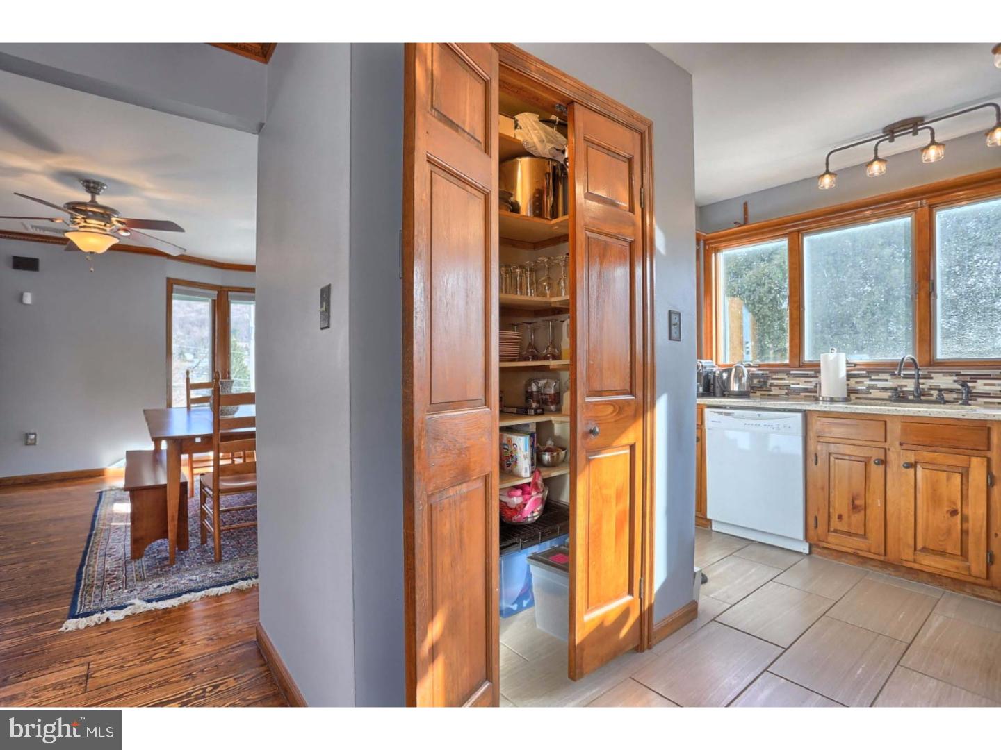 326 Parkview Road Reading, PA 19606 - Photo 15 of 25 Pantry
