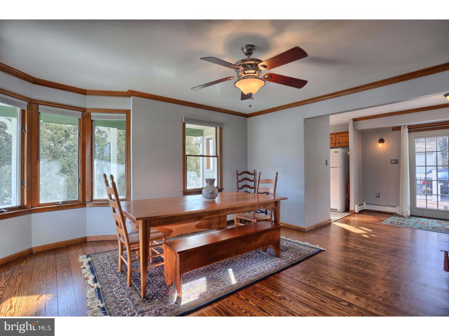 326 Parkview Road Reading, PA 19606 - Photo 5 of 25 Dining Room