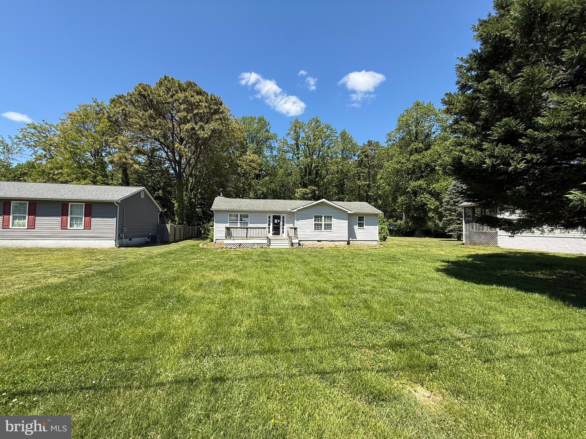 962 Crystal Rock Road Lusby, MD 20657 - Photo 2 of 32