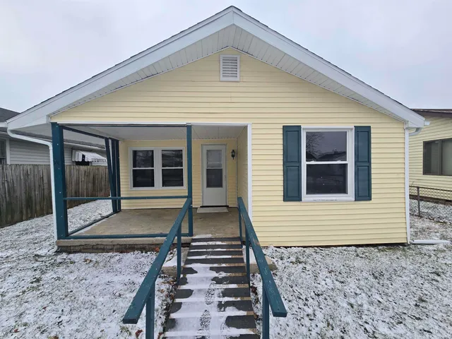 $89,900 | 1913 West 10th Street, Muncie, IN 47302