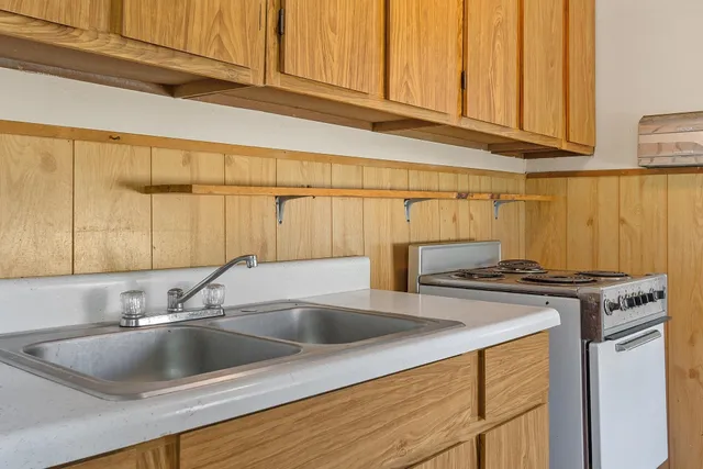 $349,900 | 32 Ells Road, Hampstead, NH 03841