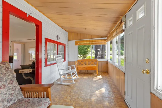 $349,900 | 32 Ells Road, Hampstead, NH 03841