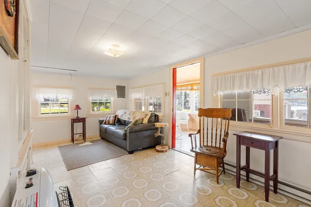 $349,900 | 32 Ells Road, Hampstead, NH 03841