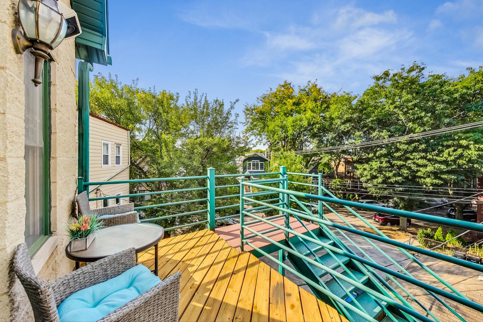 4146 North Lincoln Avenue, Unit 3 Chicago, IL 60618 - Photo 27 of 29 Gallery Image 27