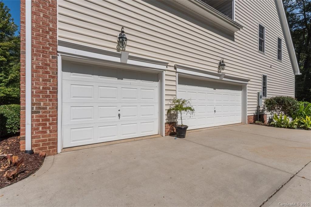 1305 Golden Ridge Road Lake Wylie, SC 29710 - Photo 23 of 24 Gallery Image 23