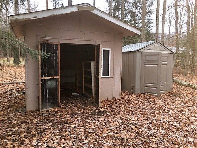 6156 Riverview Road Mesick, MI 49668 - Photo 18 of 24 1841127-17.JPG