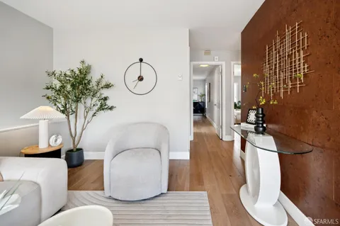 $584,000 | 5264 3rd Street, Unit 303, San Francisco, CA 94124