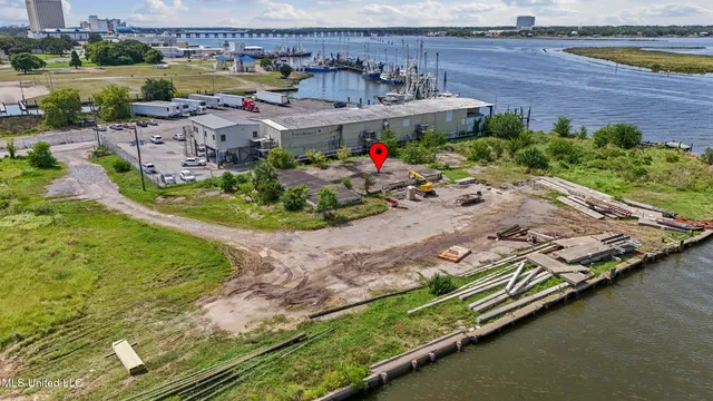 $14,950,000 | 540 Bayview Avenue, Biloxi, MS 39530