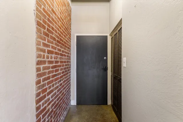 $1,195 | 408 South Front Street, Unit 413, Memphis, TN 38103