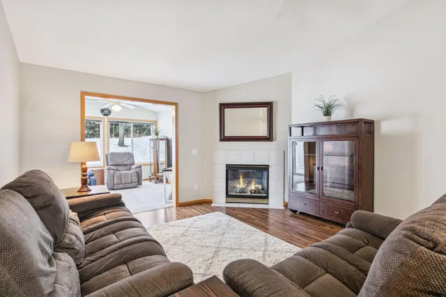 $300,000 | 14549 Beverly Lane, Savage, MN 55378