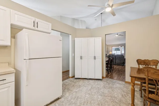 $300,000 | 14549 Beverly Lane, Savage, MN 55378