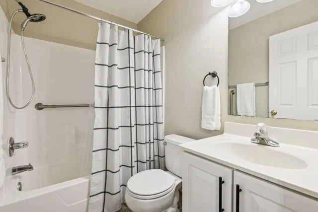 $300,000 | 14549 Beverly Lane, Savage, MN 55378