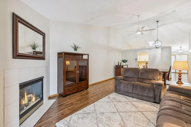 $300,000 | 14549 Beverly Lane, Savage, MN 55378