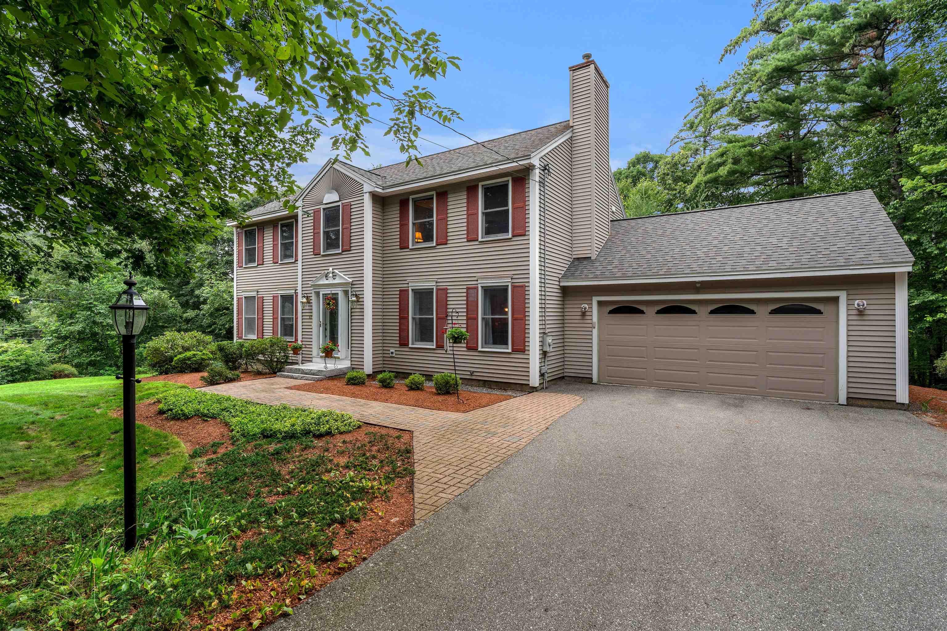 47 Westview Road Brookline, NH 03033 - Photo 1 of 40