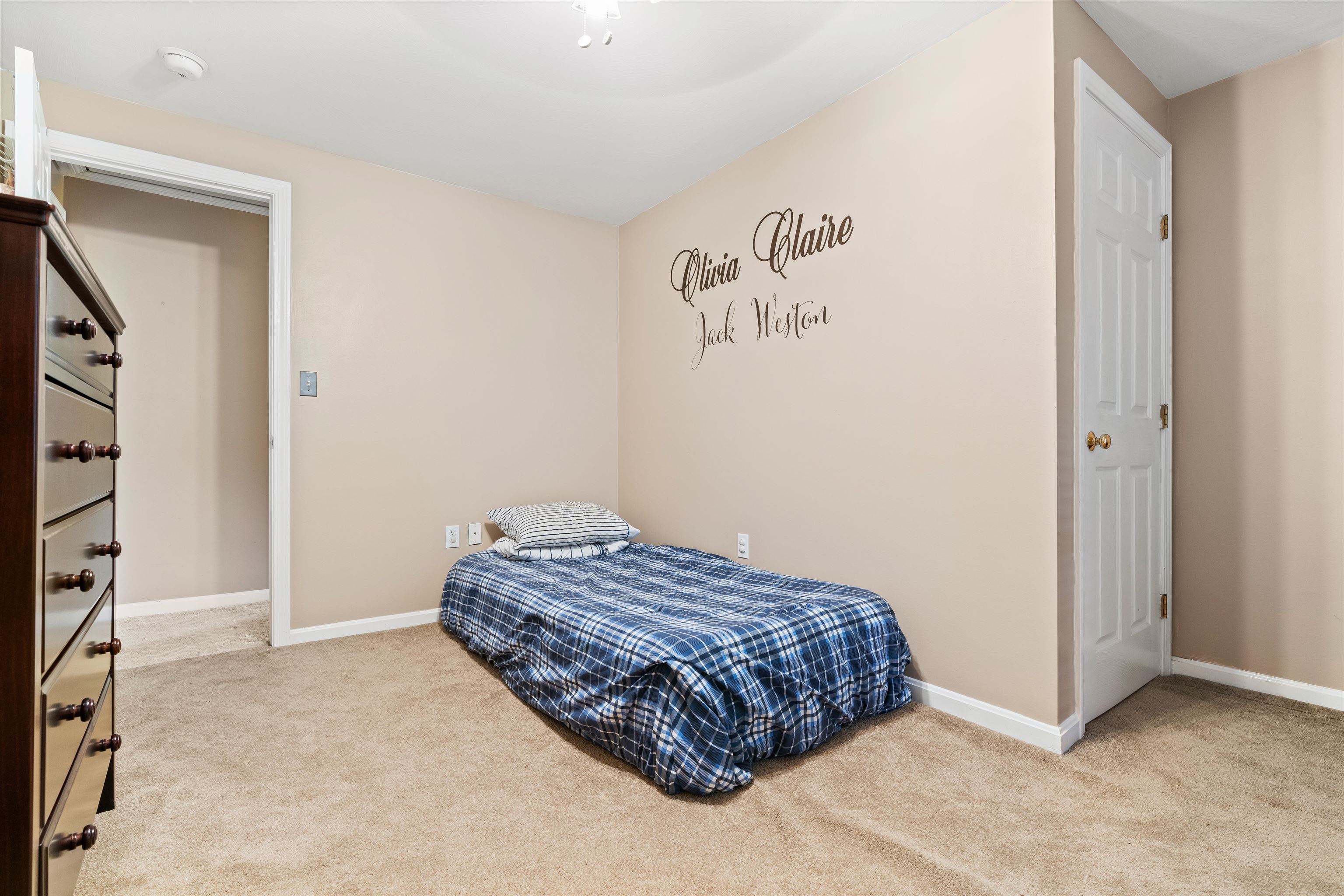 47 Westview Road Brookline, NH 03033 - Photo 19 of 40