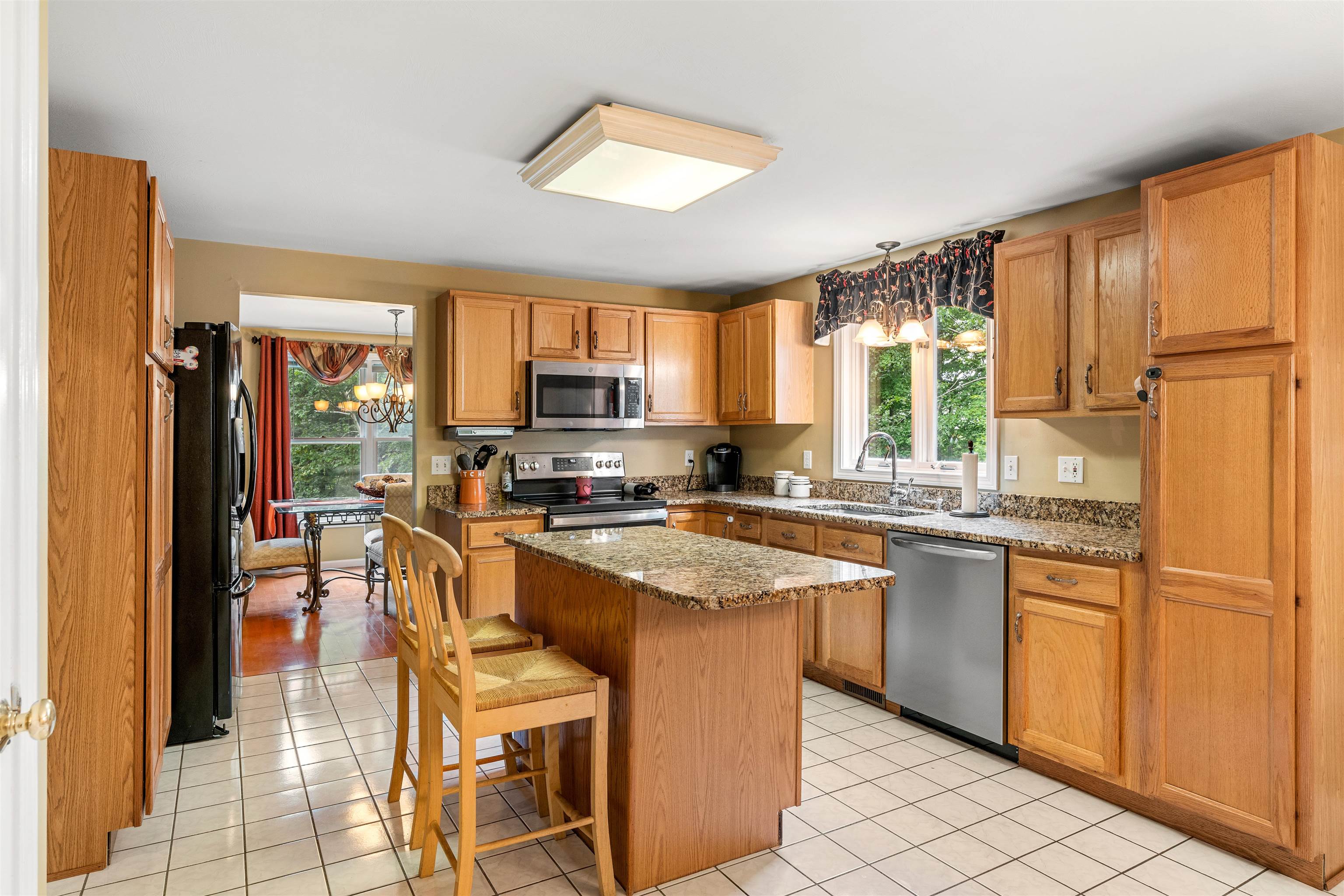 47 Westview Road Brookline, NH 03033 - Photo 24 of 40