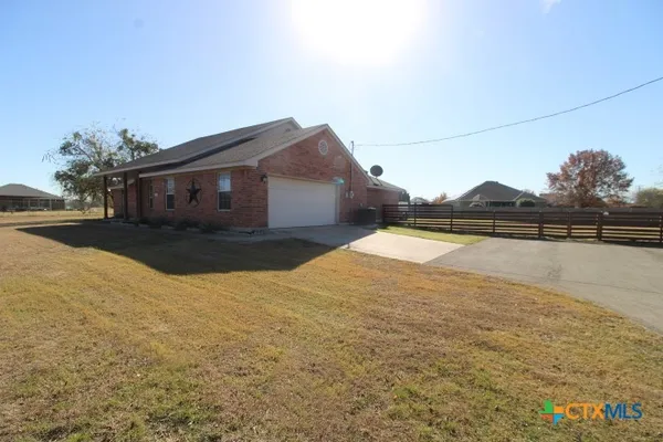 $2,000 | 775 Cactus Lane, Copperas Cove, TX 76522