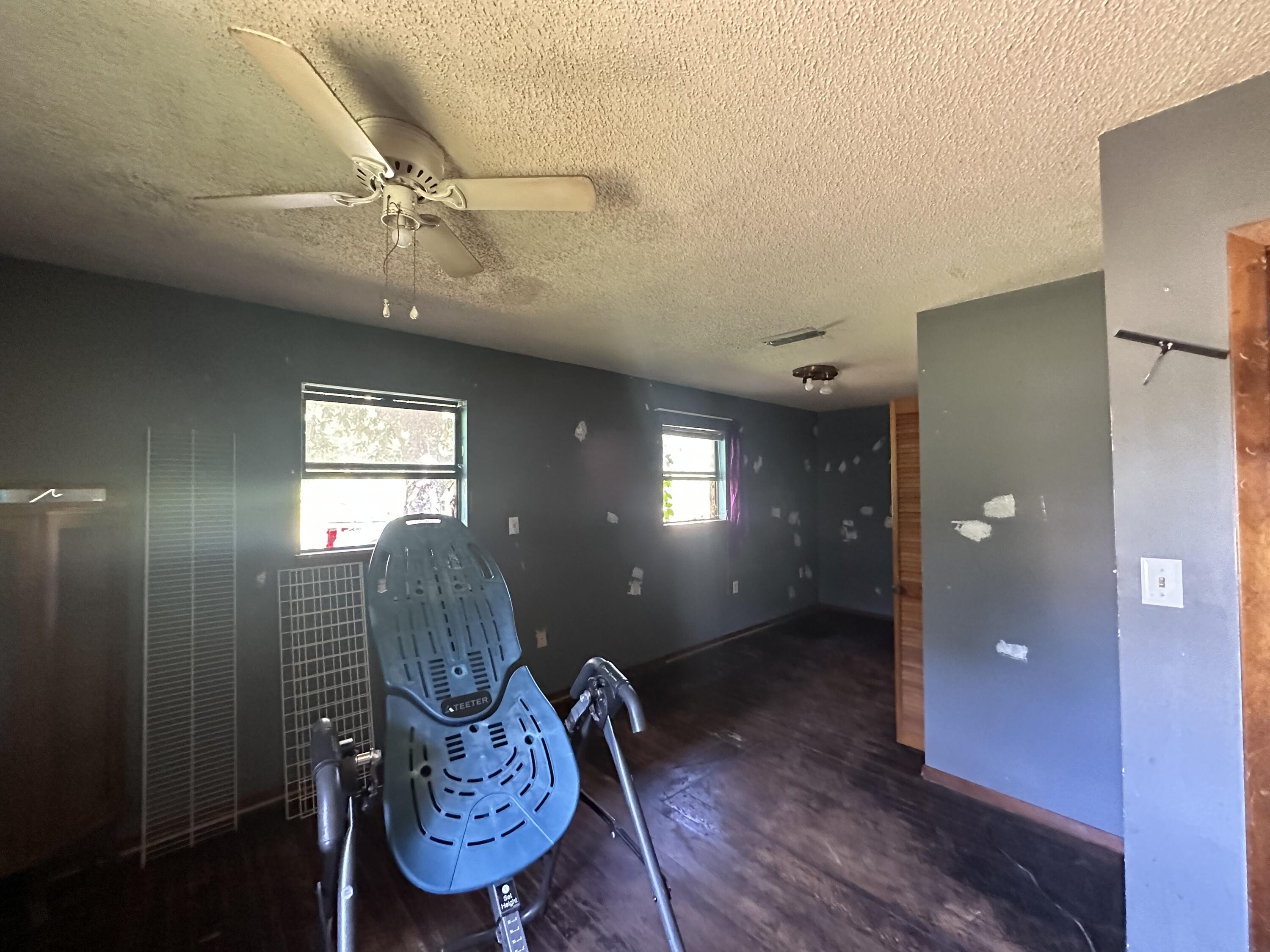 108 Butler Circle Crestview, FL 32536 - Photo 11 of 15 IMG_2285