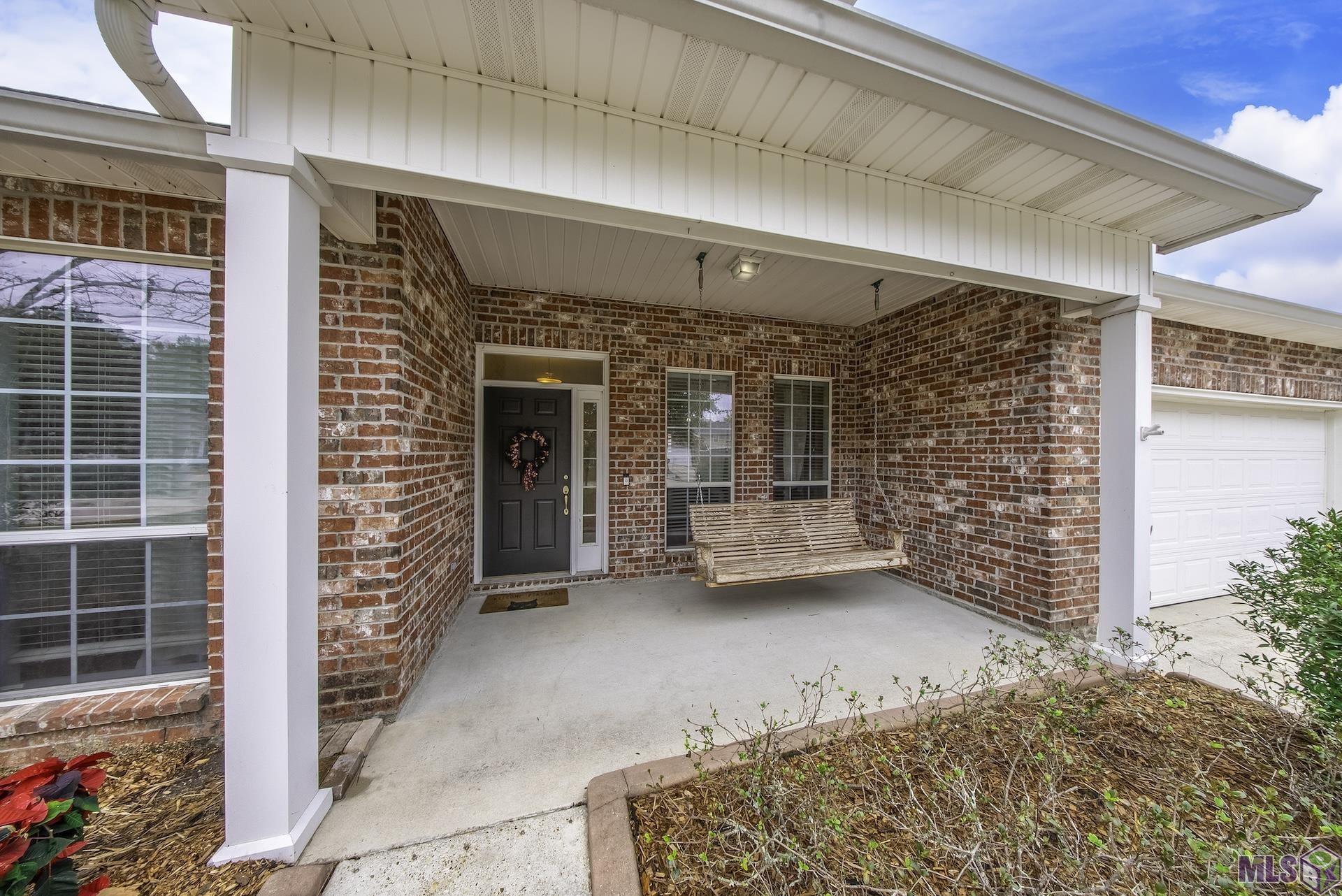 301 Mark Drive Covington, LA 70433 - Photo 2 of 21