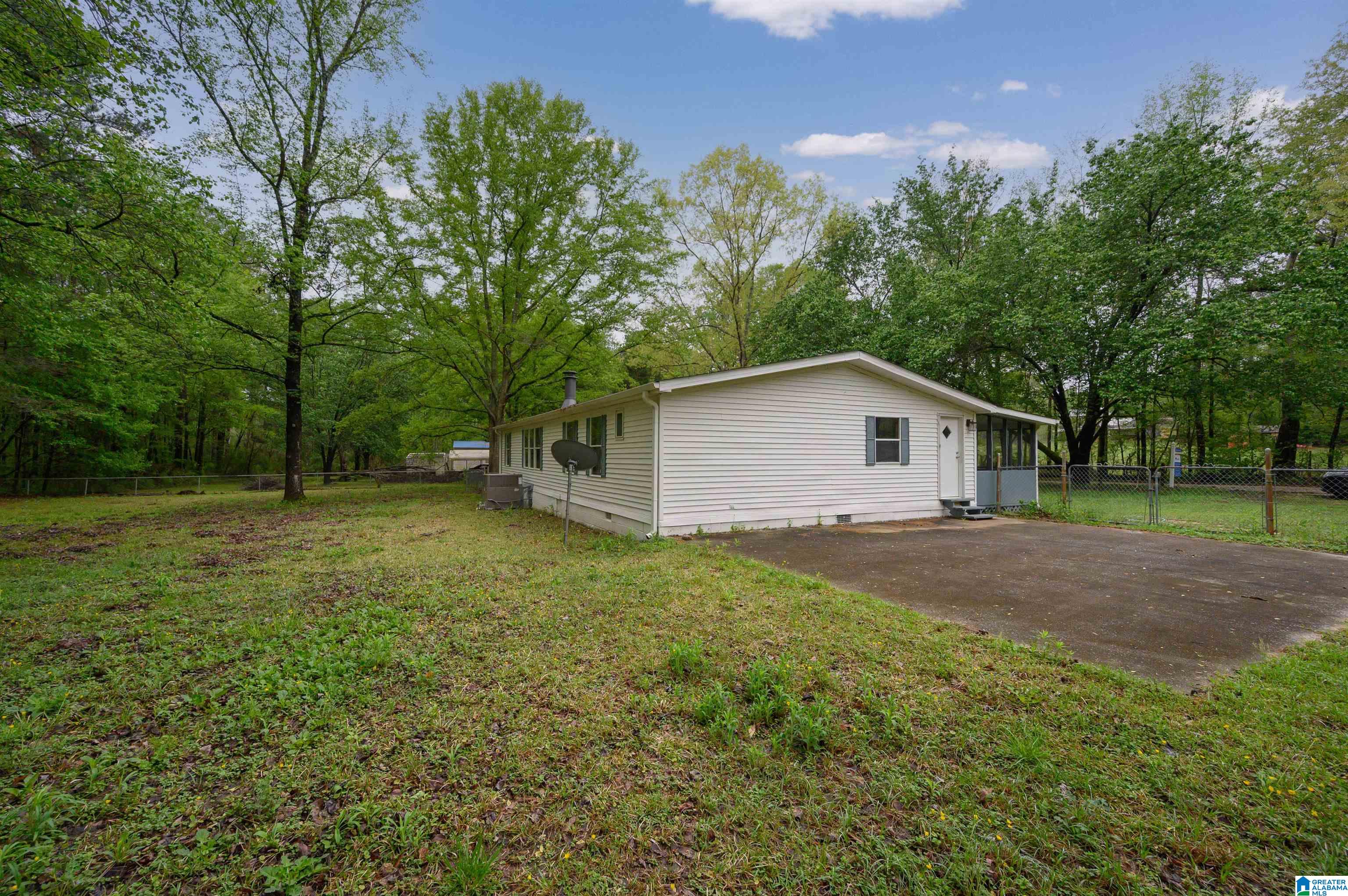 881 Southview Road Sylacauga, AL 35150 - Photo 35 of 39