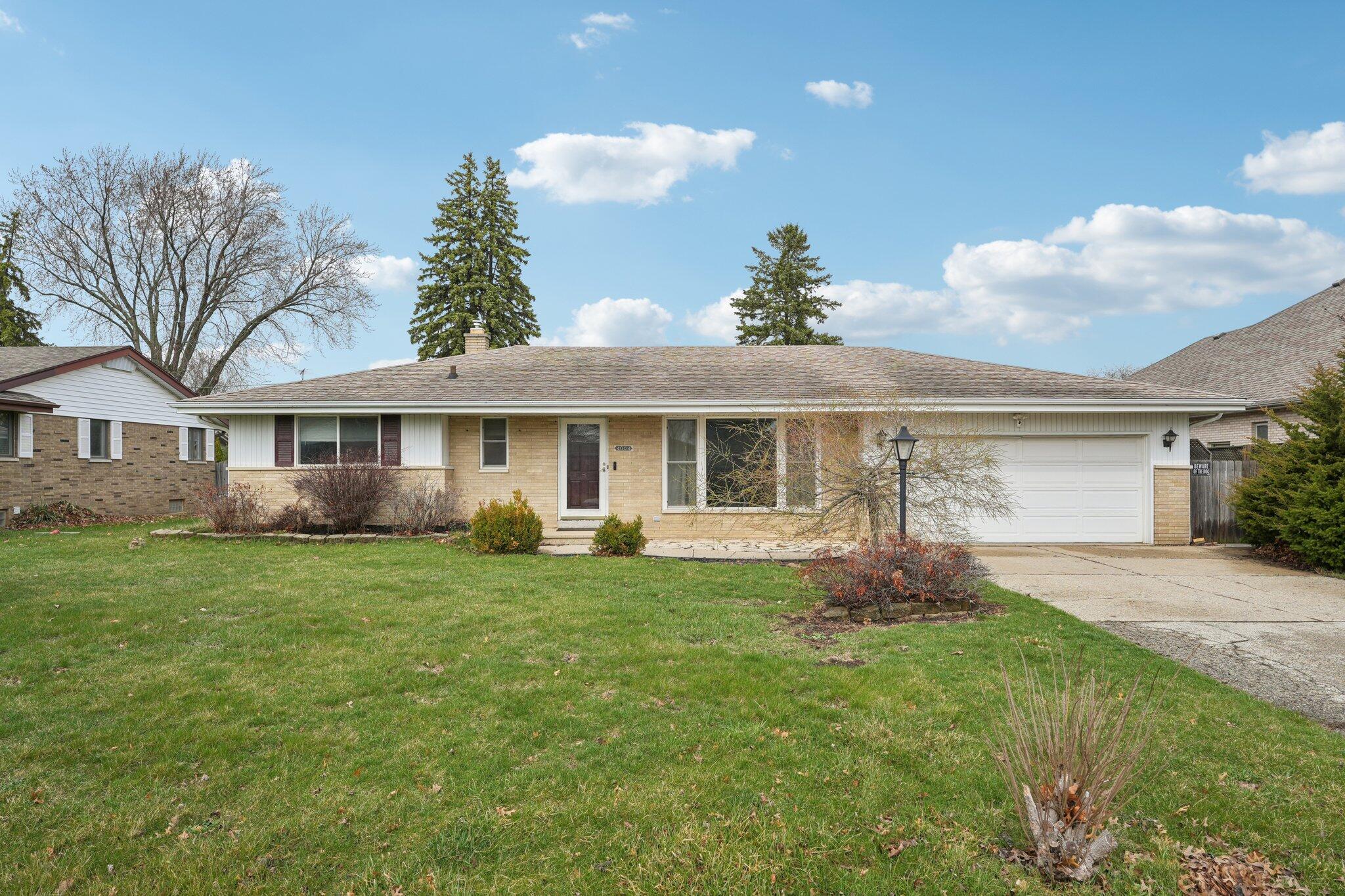4004 86th Place Pleasant Prairie, WI 53142 - Photo 1 of 61 1-web-or-mls-86th Pl-S0104-001