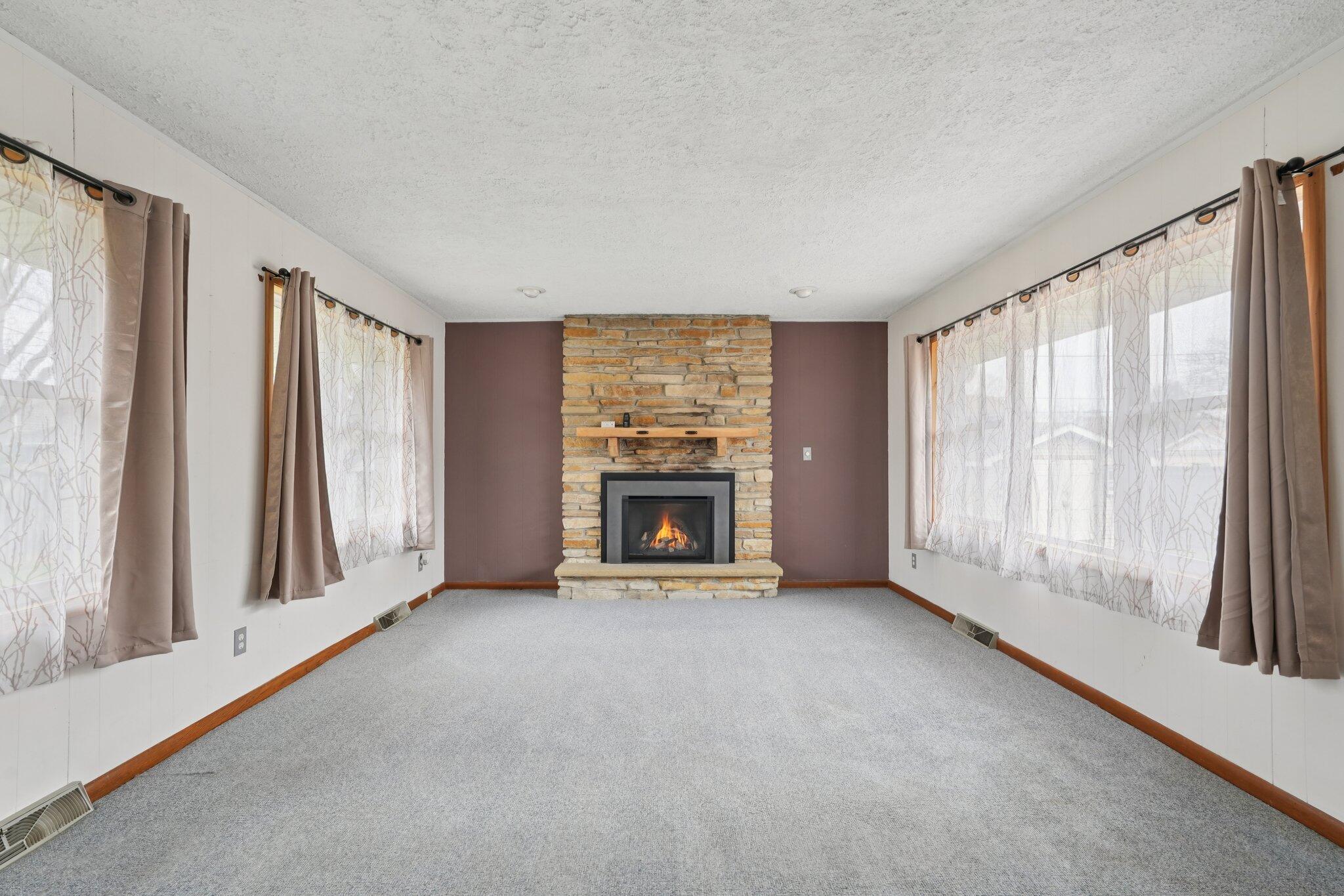 4004 86th Place Pleasant Prairie, WI 53142 - Photo 15 of 61 15-web-or-mls-86th Pl-S0104-015