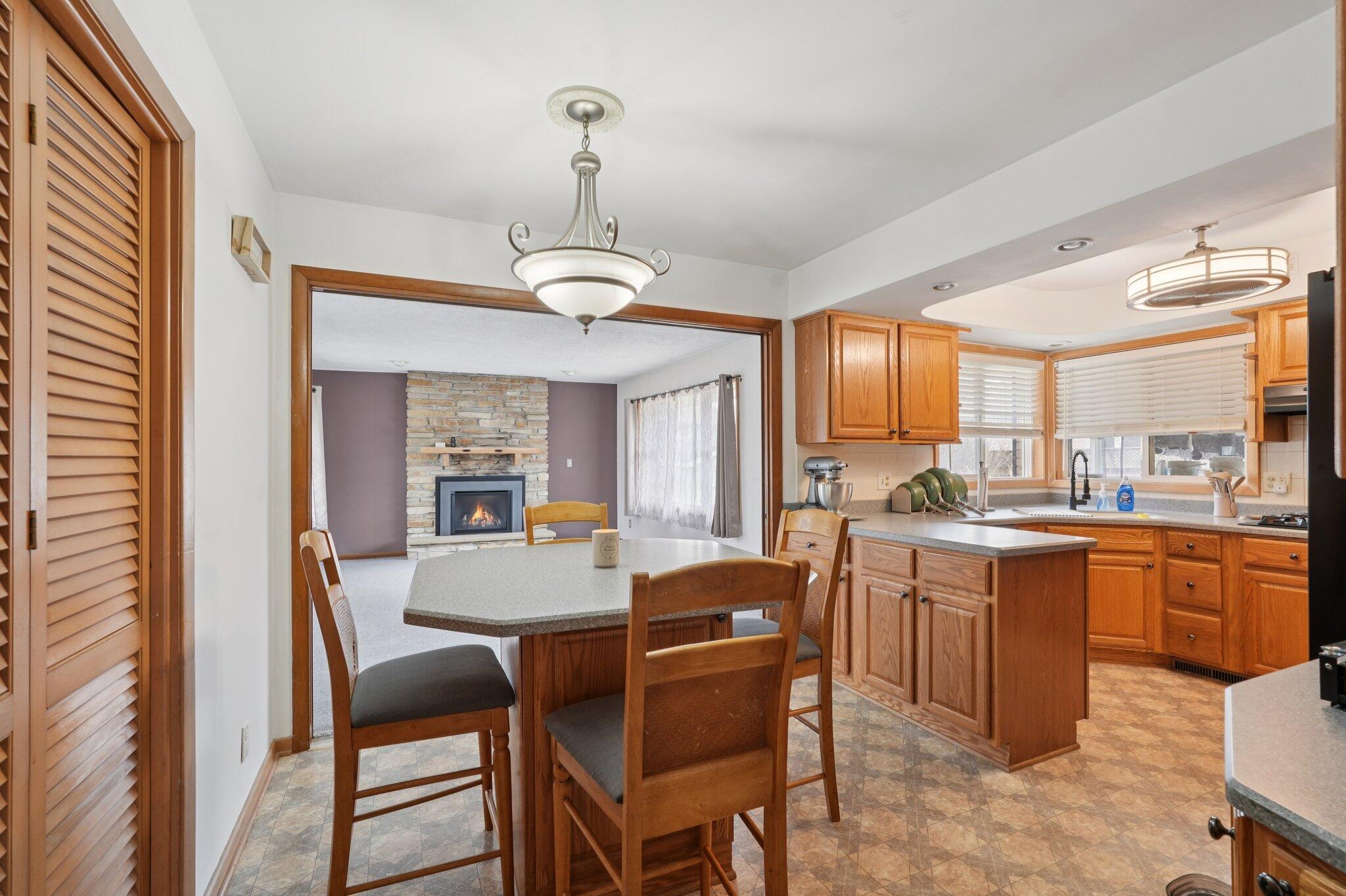 4004 86th Place Pleasant Prairie, WI 53142 - Photo 17 of 61 17-web-or-mls-86th Pl-S0104-017