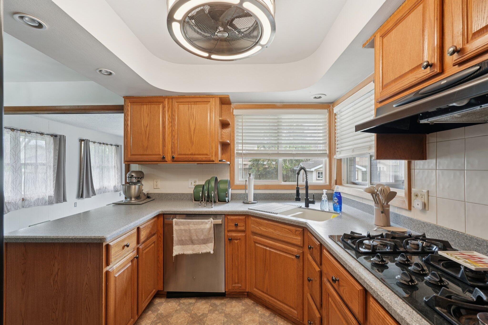 4004 86th Place Pleasant Prairie, WI 53142 - Photo 22 of 61 22-web-or-mls-86th Pl-S0104-022