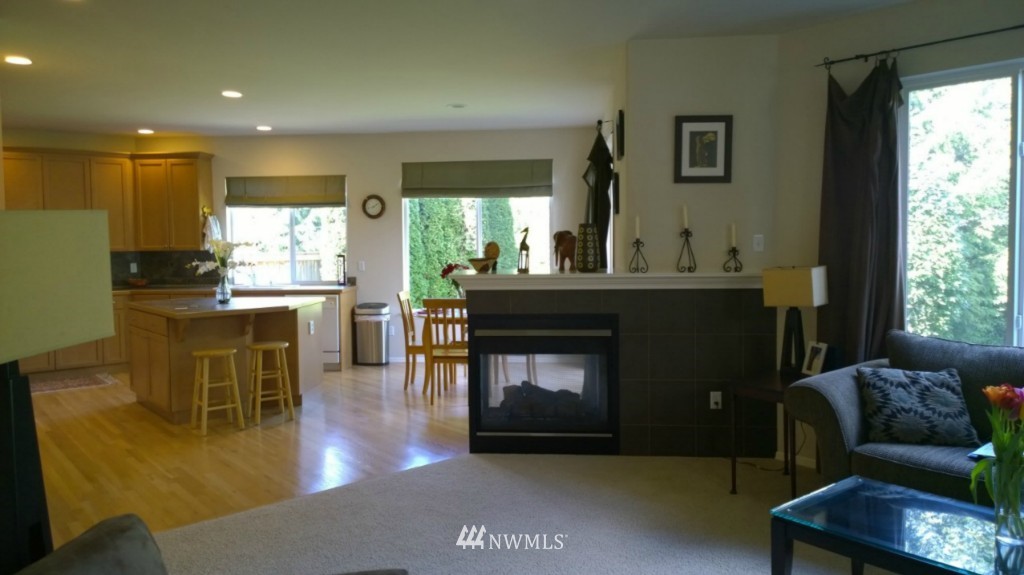 3827 216th Place Southeast Bothell, WA 98021 - Photo 8 of 25