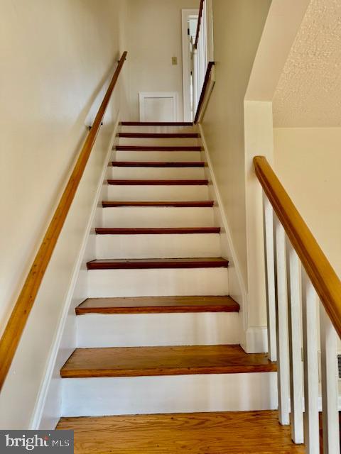 721 George Street Lancaster, PA 17603 - Photo 9 of 21 STAIRWAY TO SECOND FLOOR