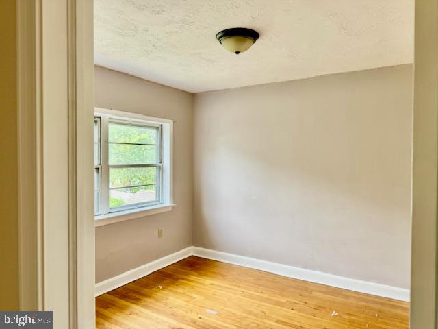 721 George Street Lancaster, PA 17603 - Photo 10 of 21 2ND BEDROOM