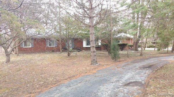 4199 Charing Cross Road Bloomfield Hills, MI 48304 - Photo 13 of 13 IMG_20180417_145751560.jpg