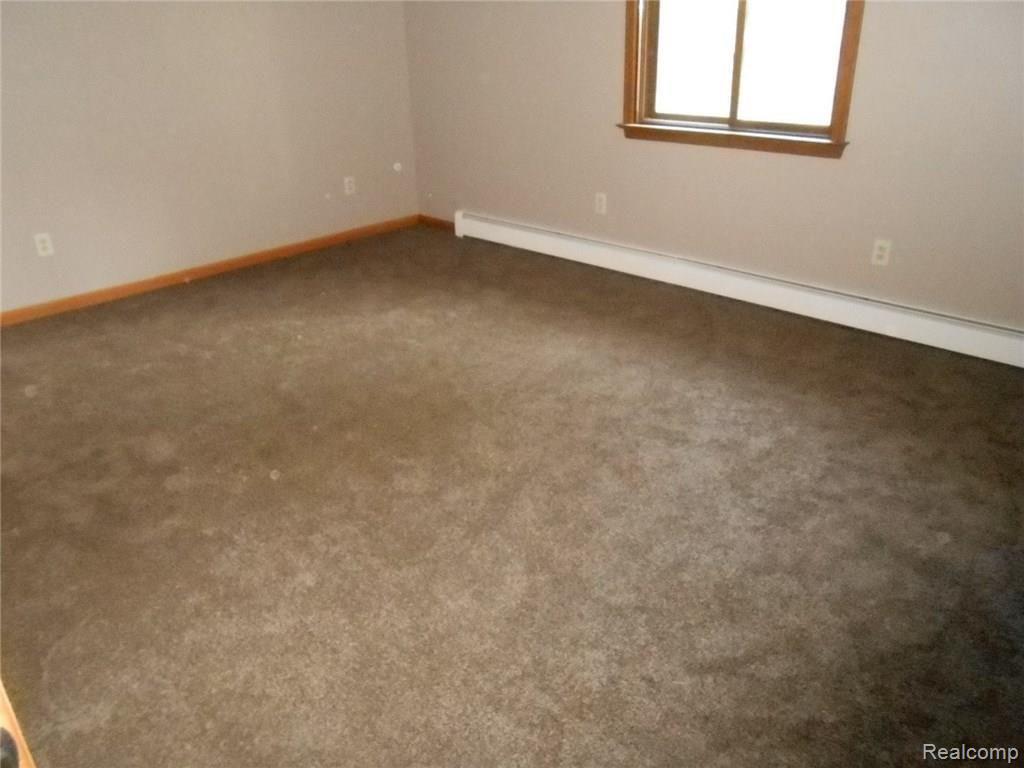 4067 Pinckney Road Howell, MI 48843 - Photo 7 of 26 dscn3571.jpg