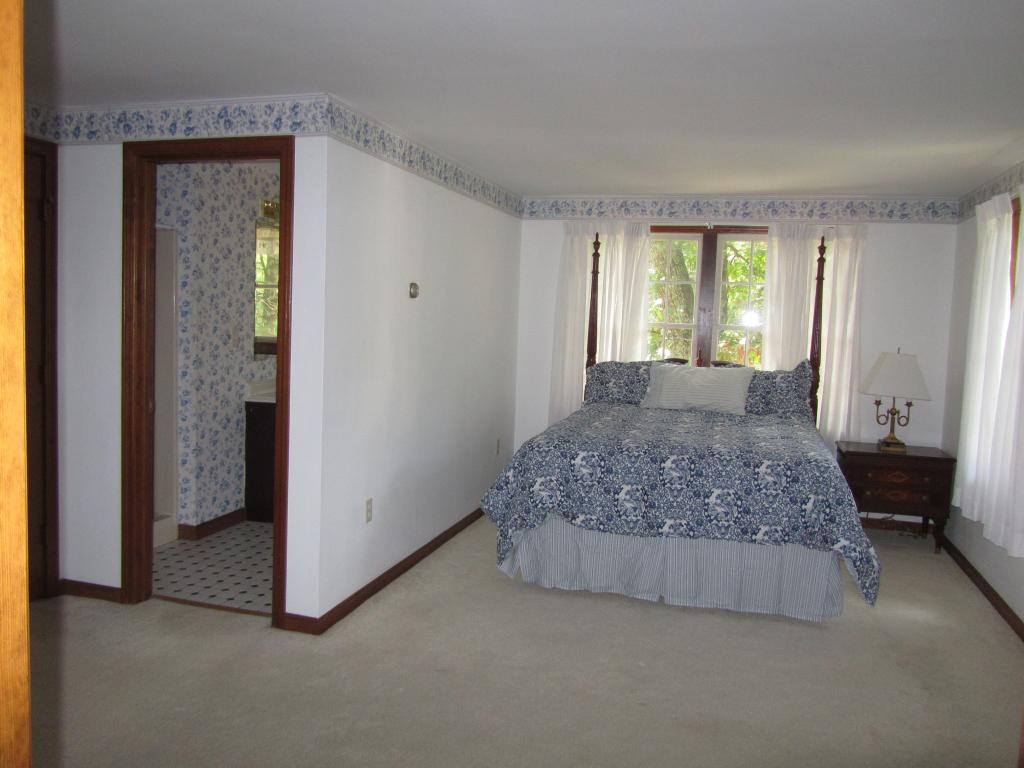8.5 Seaverns Bridge Road Merrimack, NH 03054 - Photo 16 of 31 Gallery Image 16