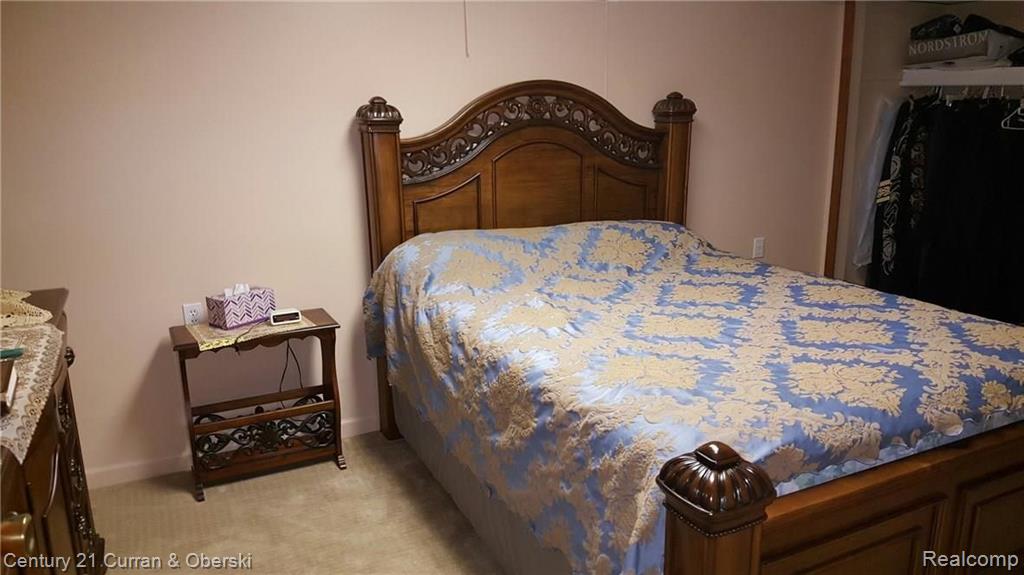 6473 Chase Road Dearborn, MI 48126 - Photo 31 of 36 Gallery Image 31