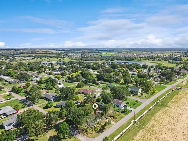 $245,000 | 605 Florida Avenue, Dundee, FL 33838