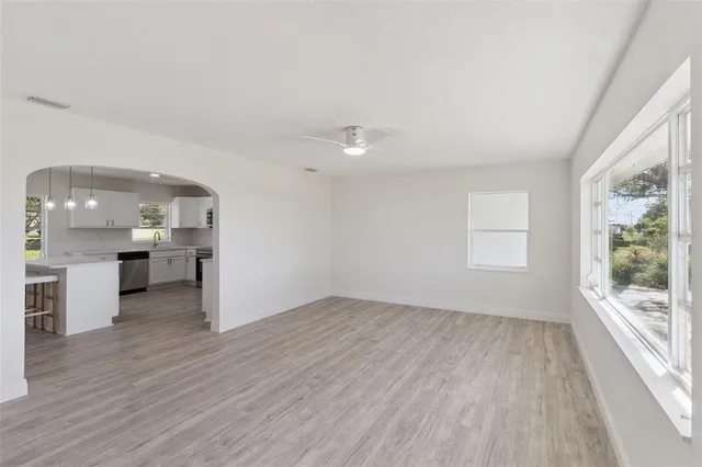 $245,000 | 605 Florida Avenue, Dundee, FL 33838