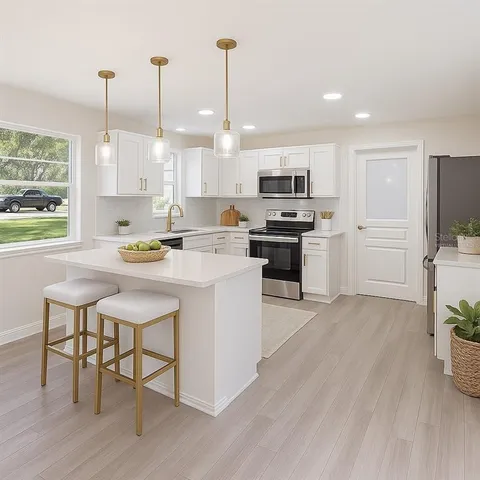 $245,000 | 605 Florida Avenue, Dundee, FL 33838