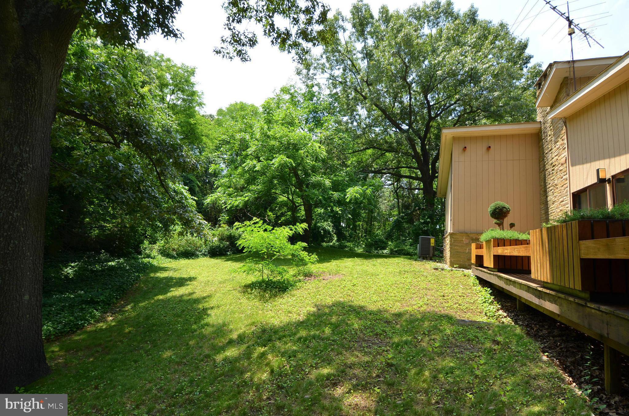 969 Shore Acres Road Arnold, MD 21012 - Photo 25 of 30 Exterior (Rear)
