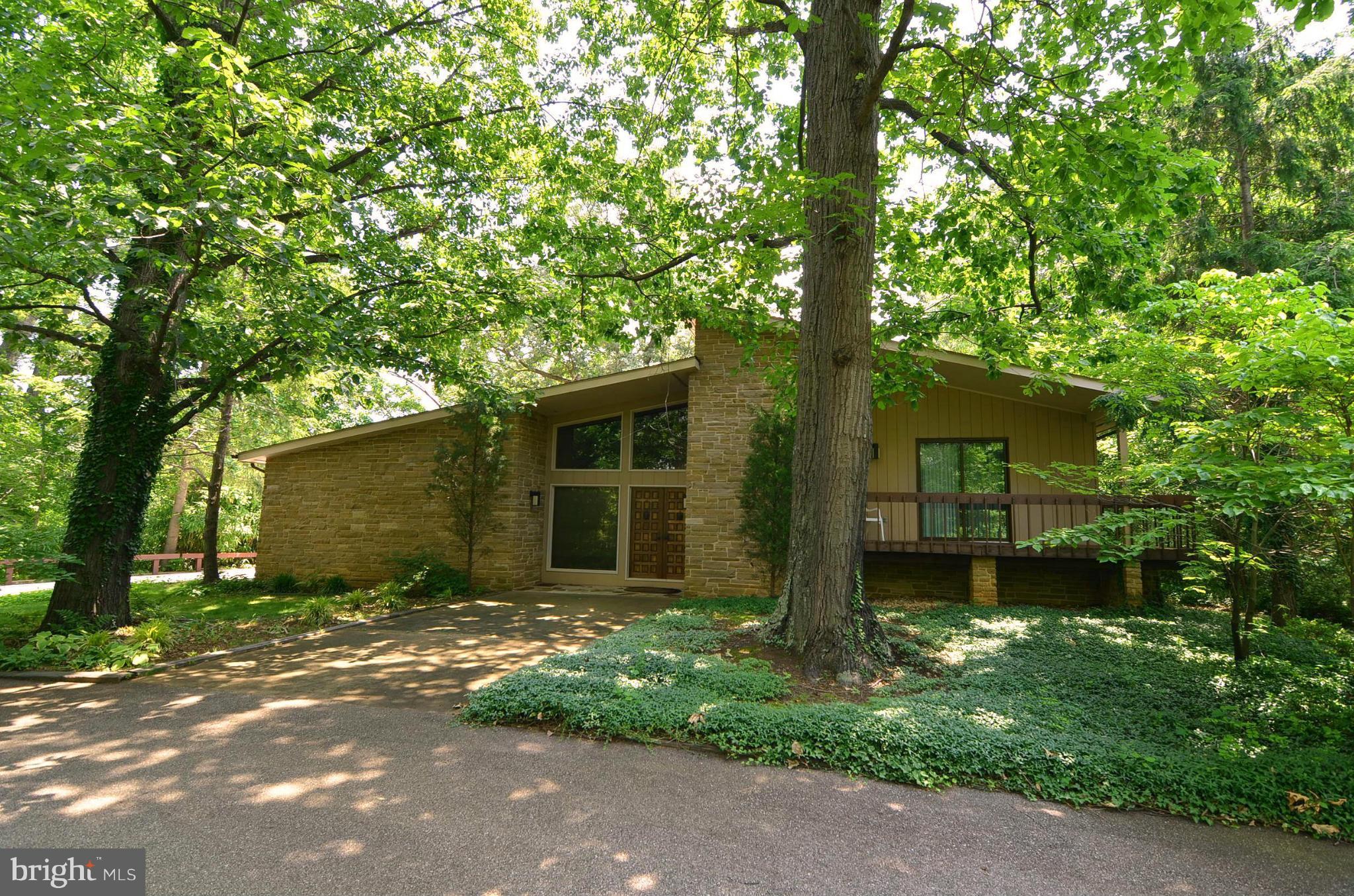 969 Shore Acres Road Arnold, MD 21012 - Photo 27 of 30 Exterior (Front)