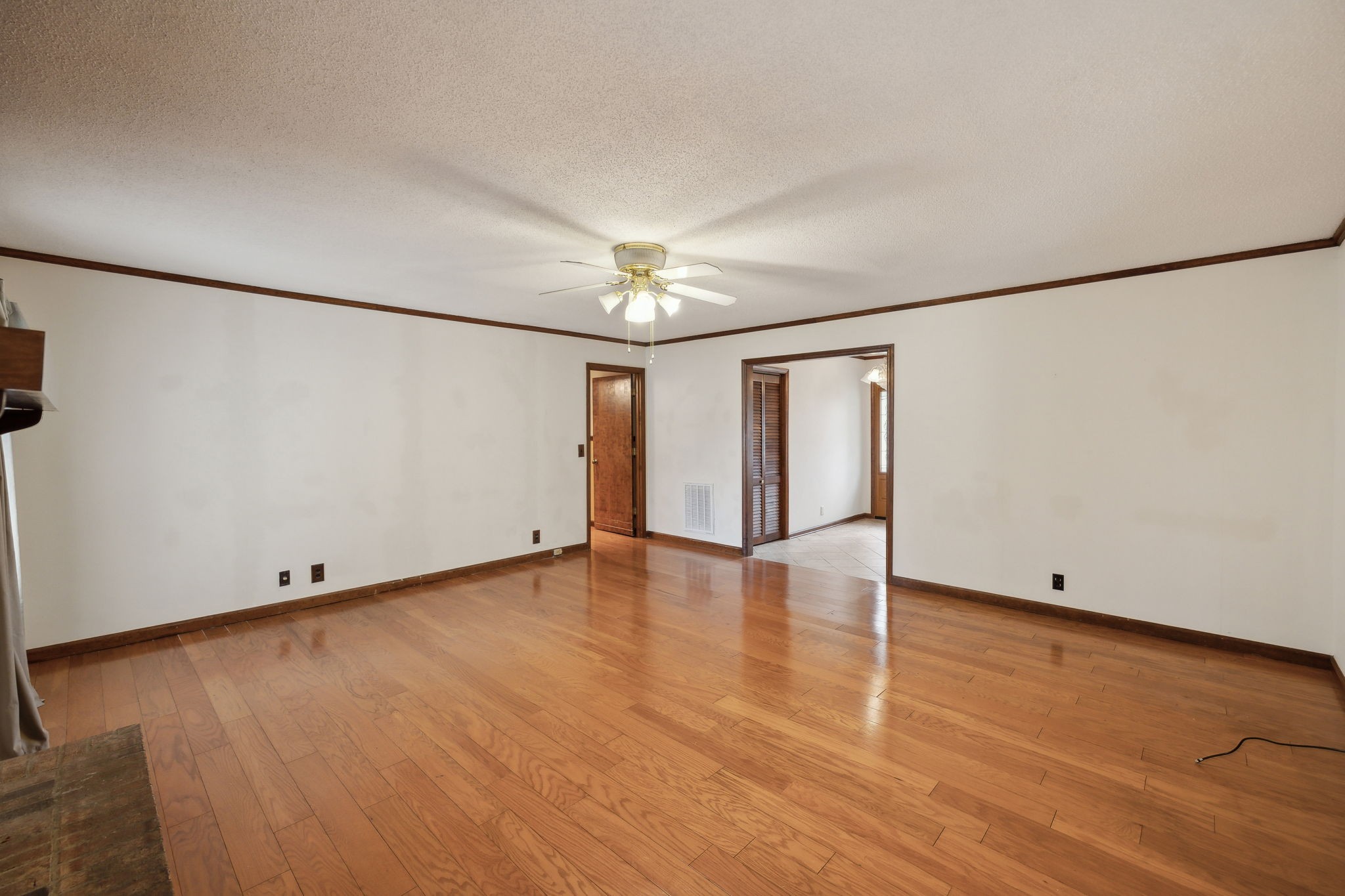 4068 Confederate Road Murfreesboro, TN 37128 - Photo 15 of 53 A look from the Living Room toward the Entry Way Foyer.