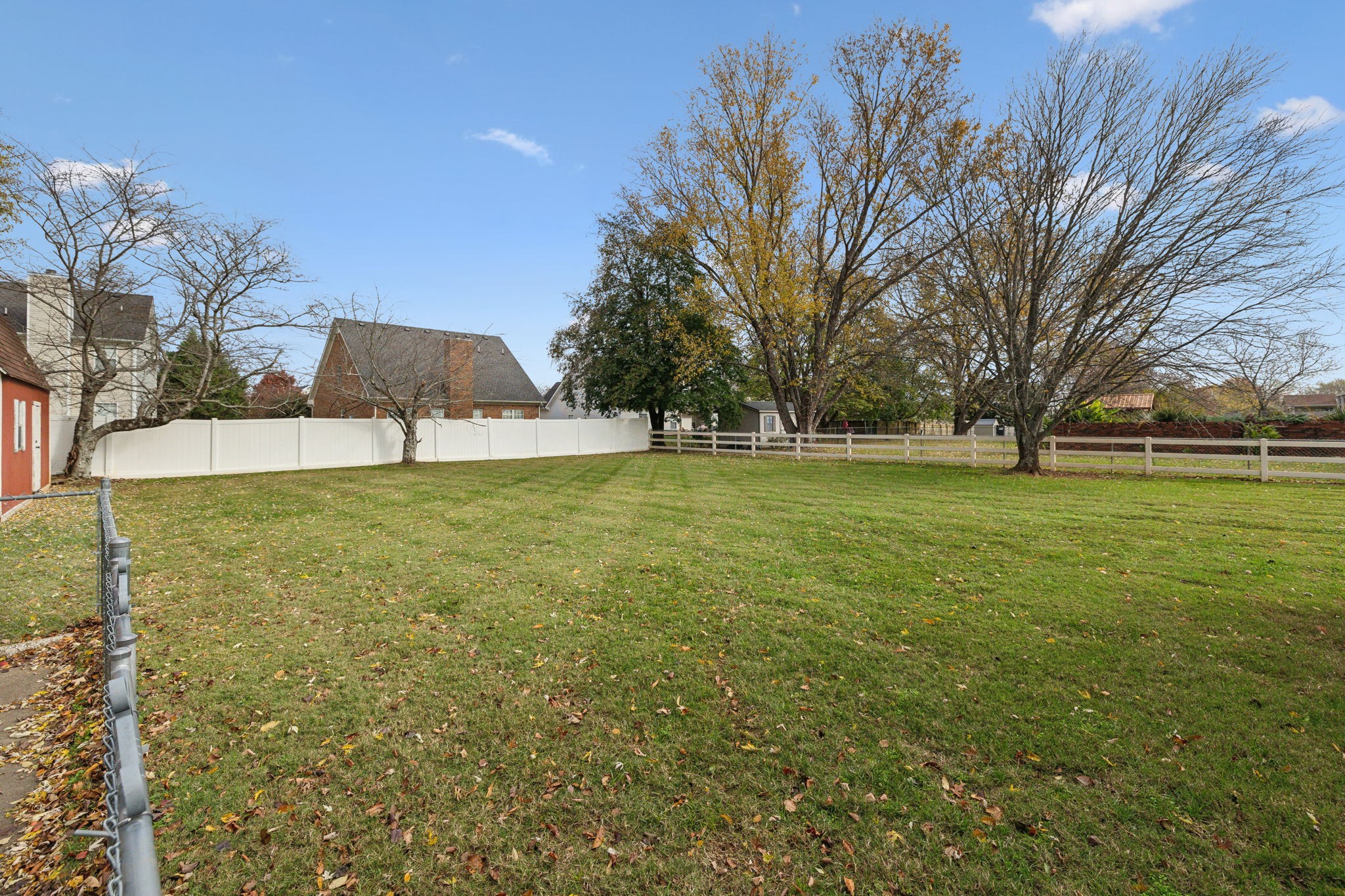 4068 Confederate Road Murfreesboro, TN 37128 - Photo 45 of 53 Yard is fenced for kids and pets!